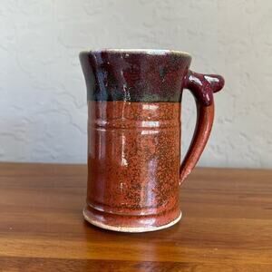Brown glazed potter mug coffee mug with handle signed‎